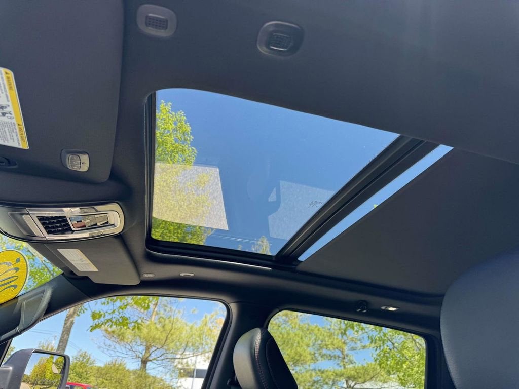 2025 RAM 1500 RHO