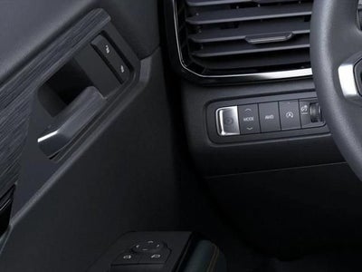 2025 GMC Acadia AT4