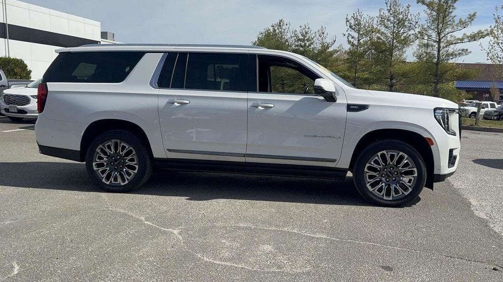 2023 GMC Yukon XL Denali Ultimate