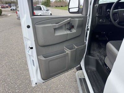2024 GMC Savana Cargo 2500 Work Van