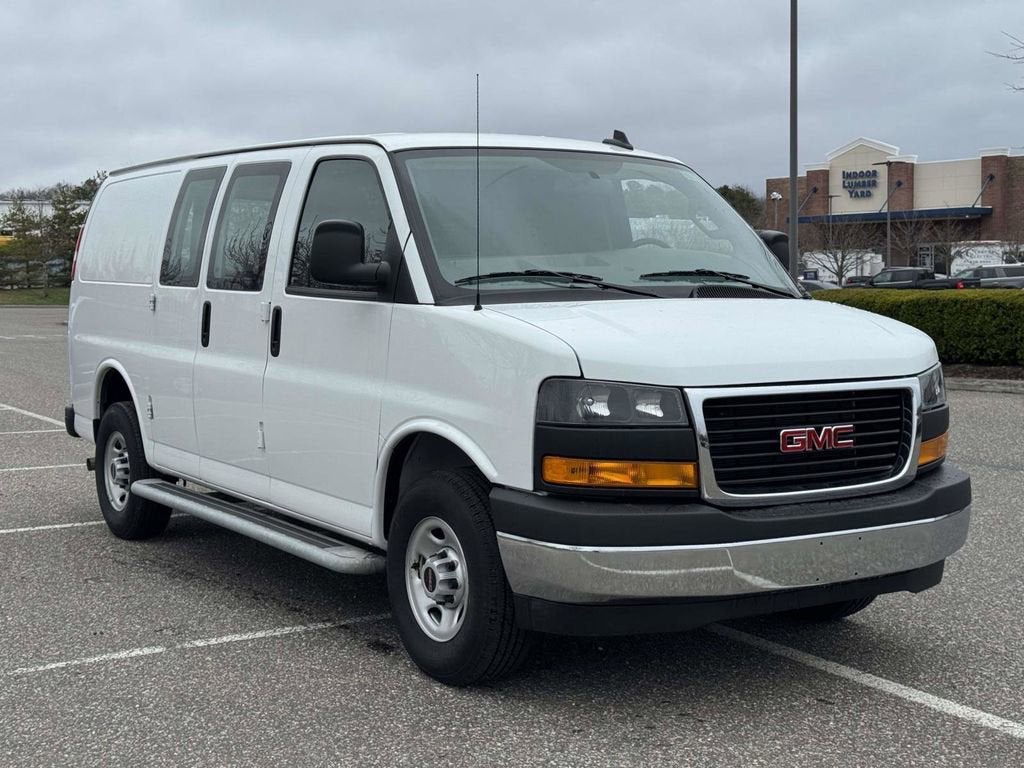 2024 GMC Savana Cargo 2500 Work Van
