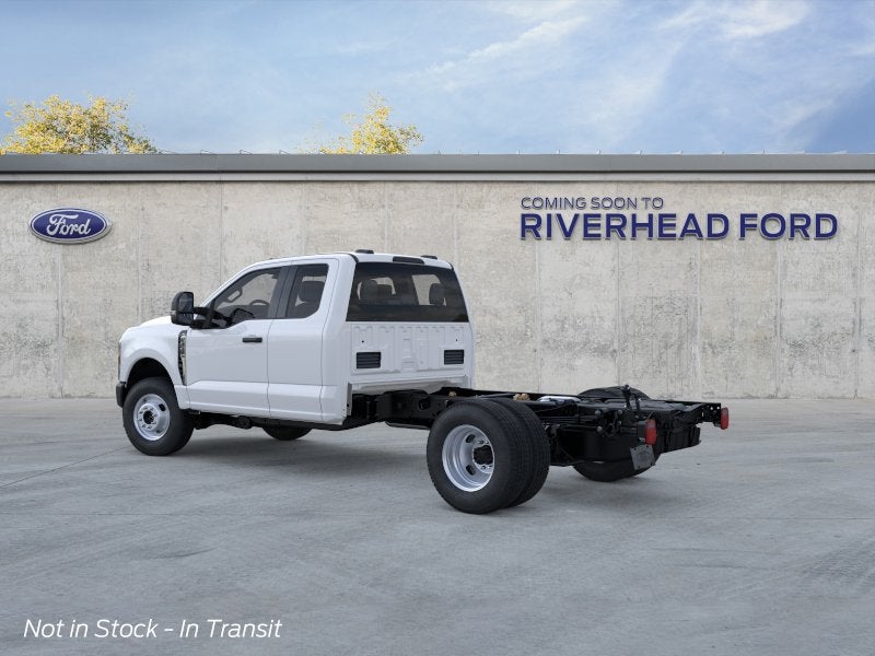 2026 Ford Chassis Cab F-350® XL