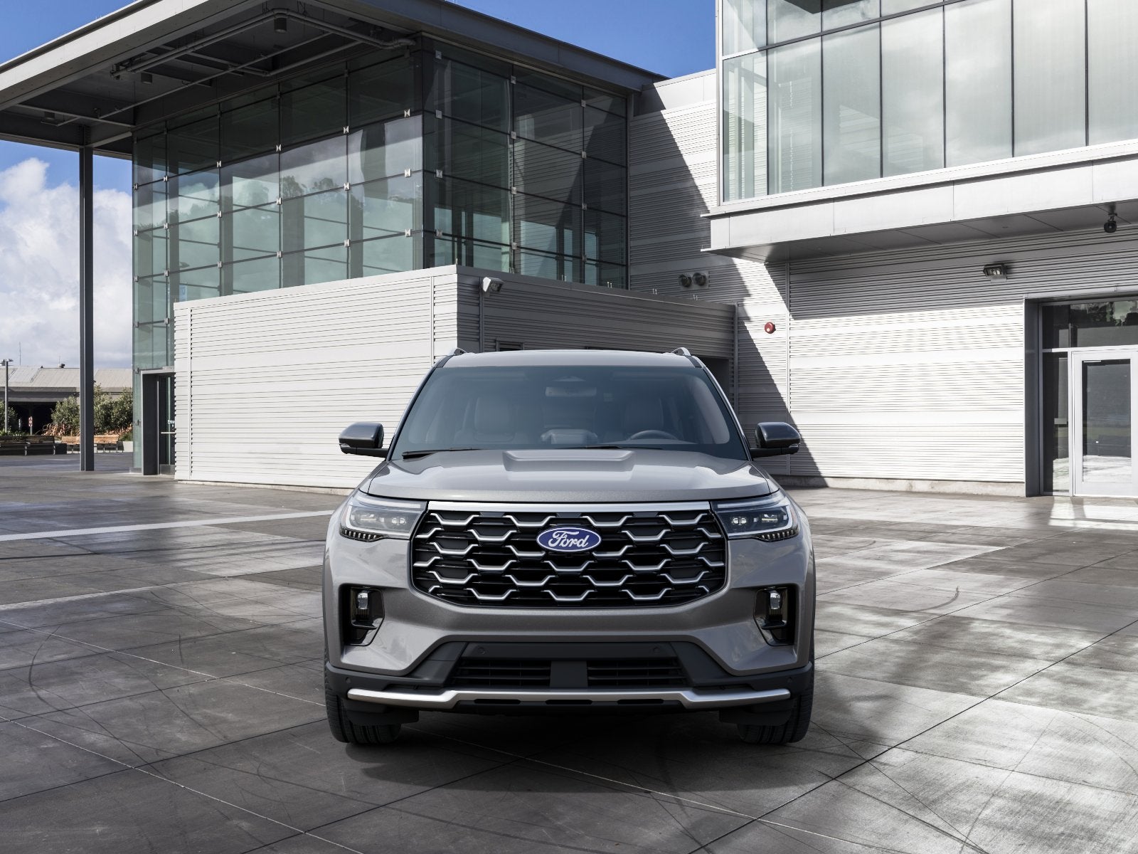 2027 Ford Explorer Platinum™