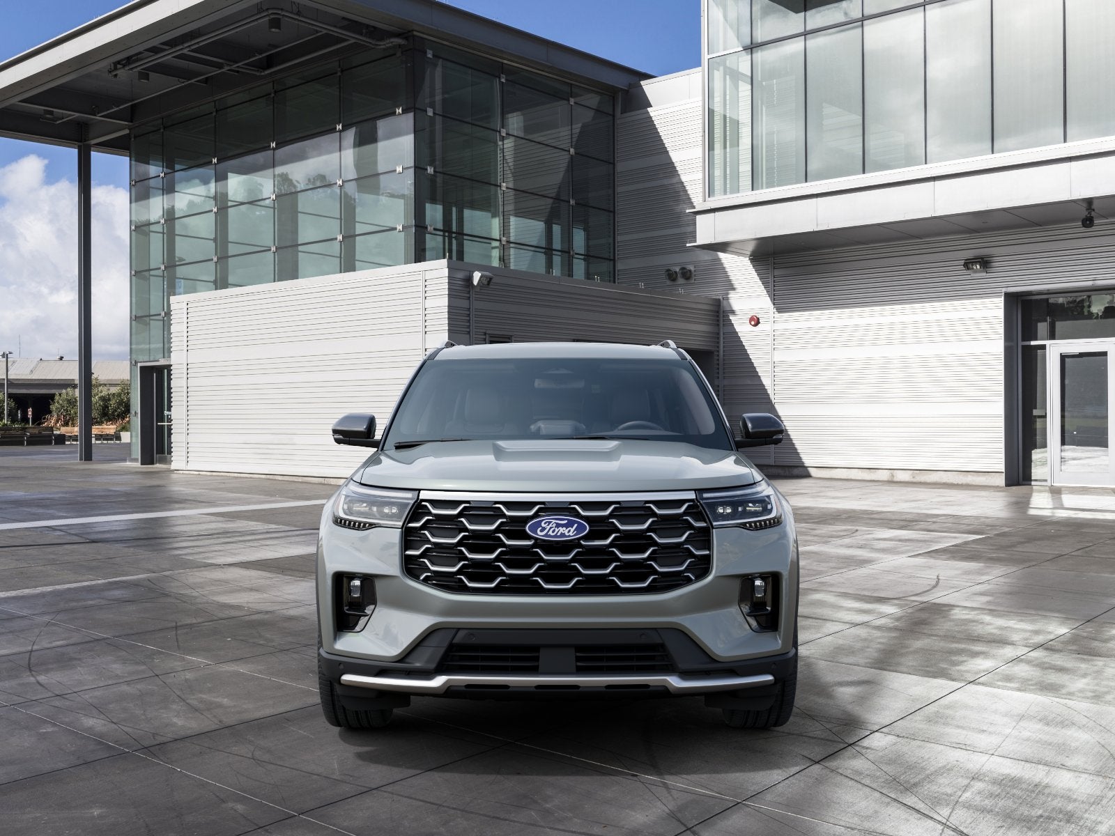 2027 Ford Explorer Platinum™