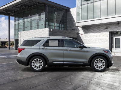 2027 Ford Explorer Platinum™
