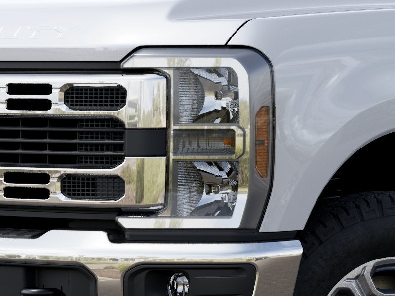 2027 Ford Super Duty F-350® XLT