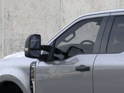 2026 Ford Super Duty F-350® XLT