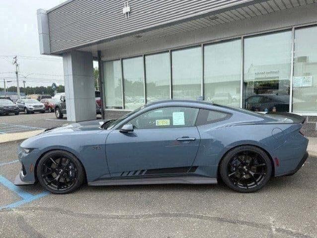 2025 Ford Mustang GT Premium Fastback