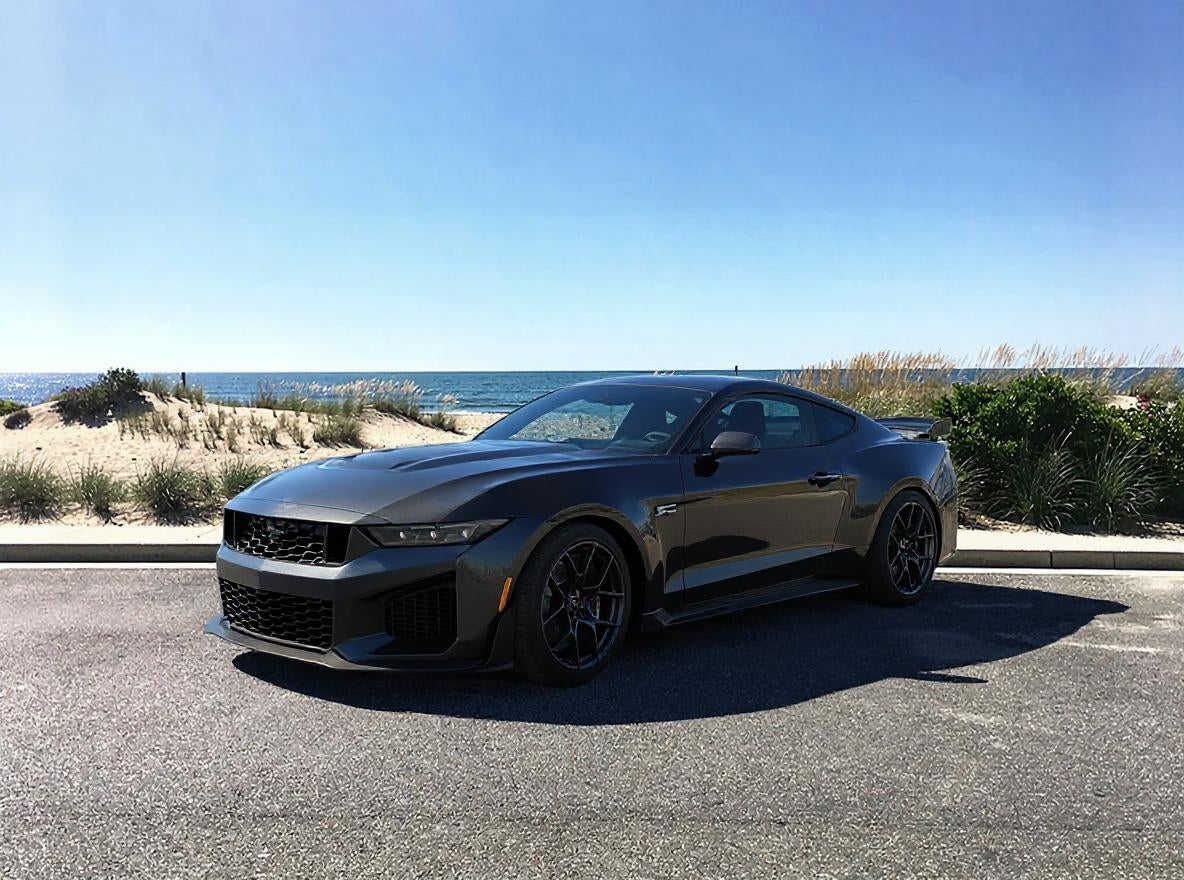 2026 Ford Mustang Dark Horse
