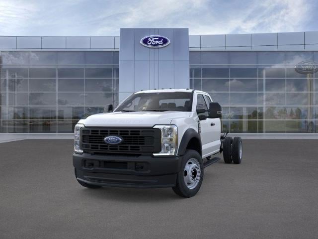 2025 Ford Chassis Cab F-450® XL