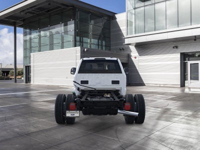 2025 Ford Chassis Cab F-450® XL
