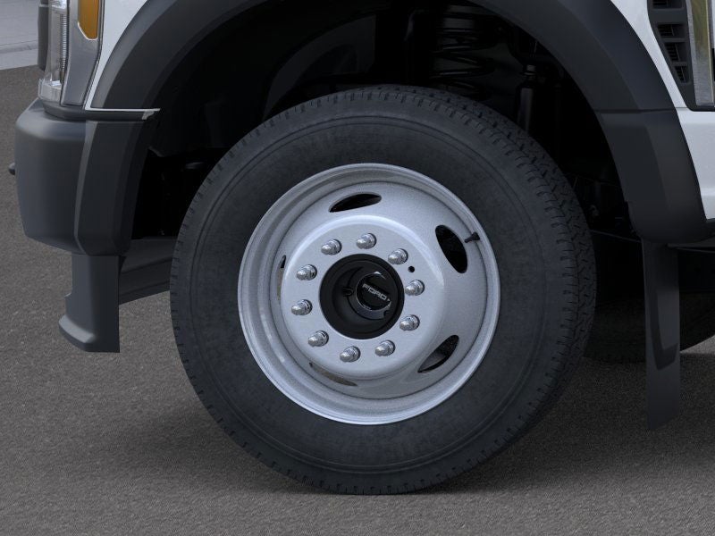 2025 Ford Chassis Cab F-550® XL