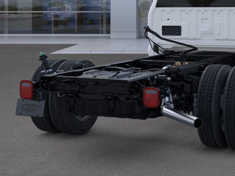 2025 Ford Chassis Cab F-550® XL