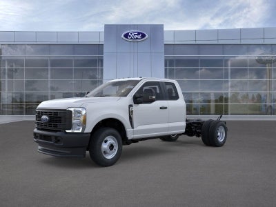 2025 Ford Chassis Cab F-350® XL