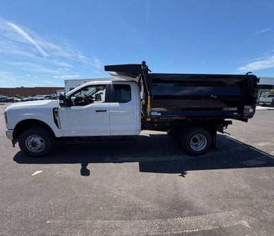 2026 Ford F-350SD XL 9.5' Landscape Dump Body