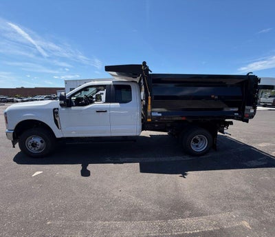 2026 Ford F-350SD XL 9.5' Landscape Dump Body