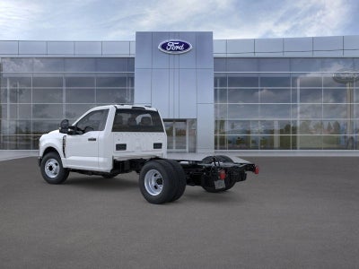 2025 Ford Chassis Cab F-350® XL