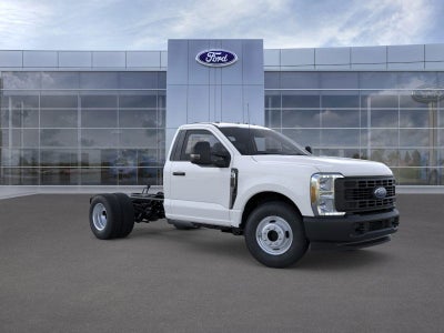 2025 Ford Chassis Cab F-350® XL