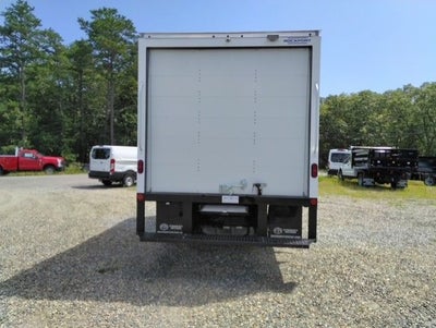 2027 Ford E-450SD Base 14' Box Truck