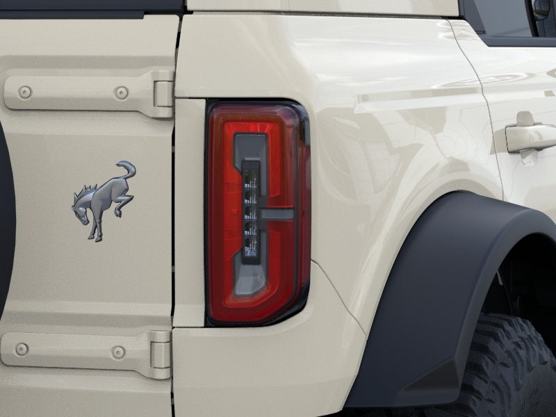 2026 Ford Bronco Outer Banks(R)