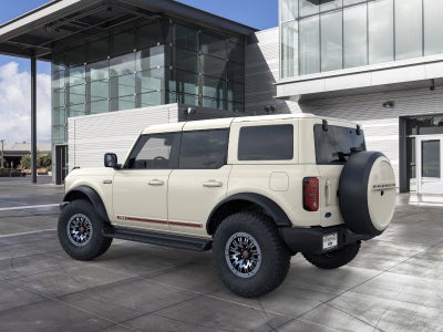 2026 Ford Bronco Outer Banks(R)