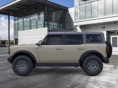 2025 Ford Bronco Outer Banks®
