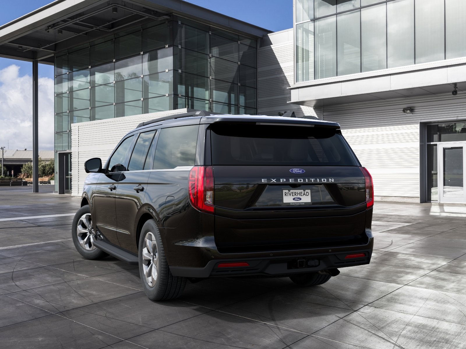 2027 Ford Expedition Active