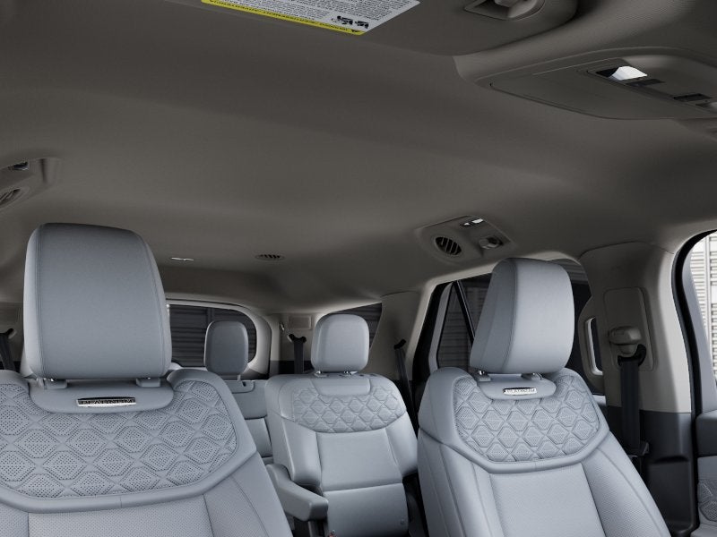 2027 Ford Explorer Platinum(TM)