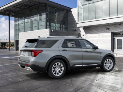 2027 Ford Explorer Platinum(TM)