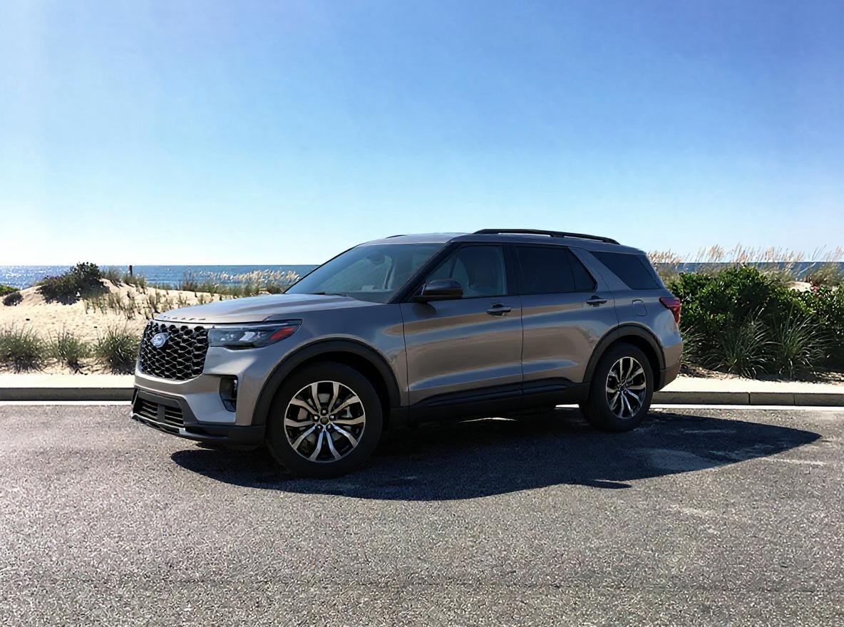 2027 Ford Explorer ST-Line