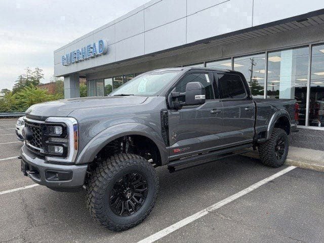 2025 Ford Super Duty F-250® Lariat®