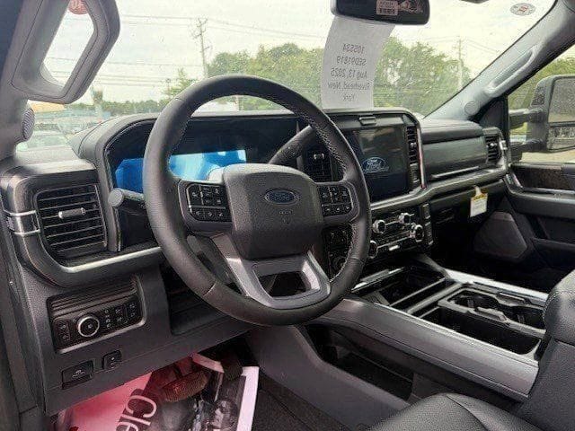2025 Ford Super Duty F-250® Lariat®