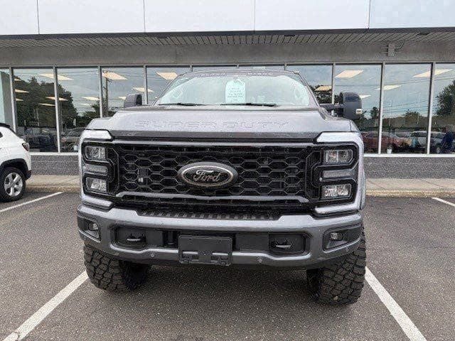 2025 Ford Super Duty F-250® Lariat®
