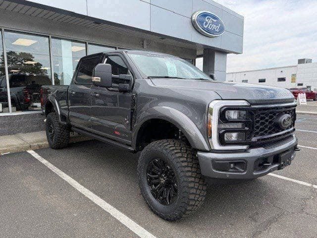 2025 Ford Super Duty F-250® Lariat®