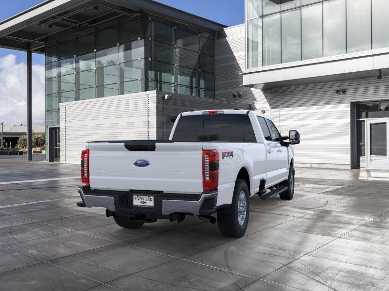 2026 Ford Super Duty F-350® XLT