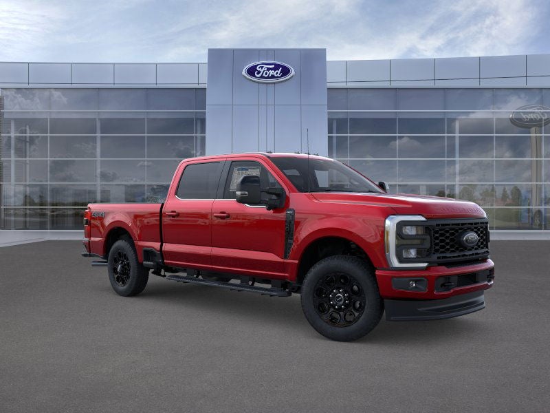 2025 Ford Super Duty F-350® Lariat®