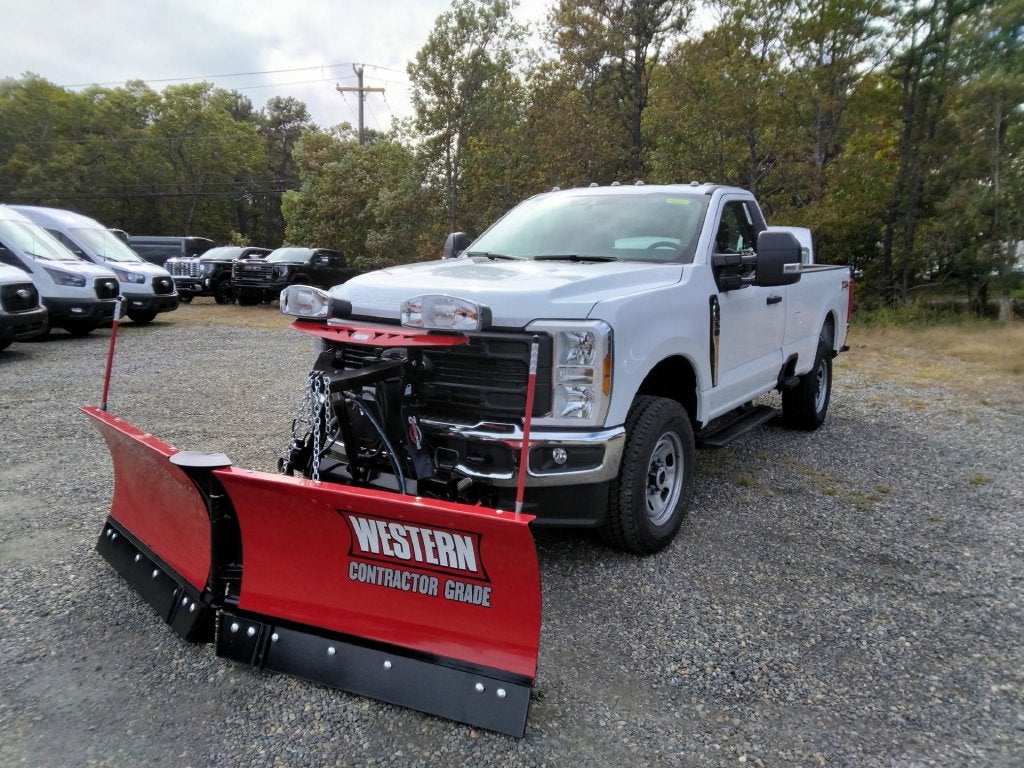 2026 Ford F-350SD XL Western 8.5' MVP Plus V-Plow