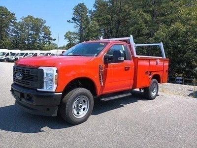 2025 Ford Super Duty F-350® XL
