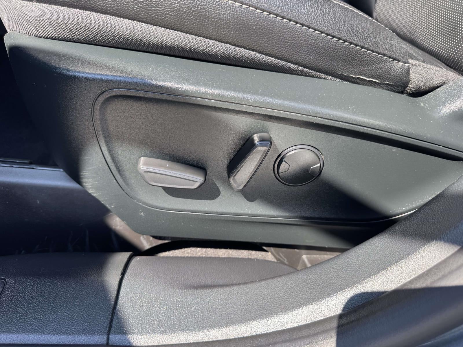 2022 Ford Escape Plug-In Hybrid SEL