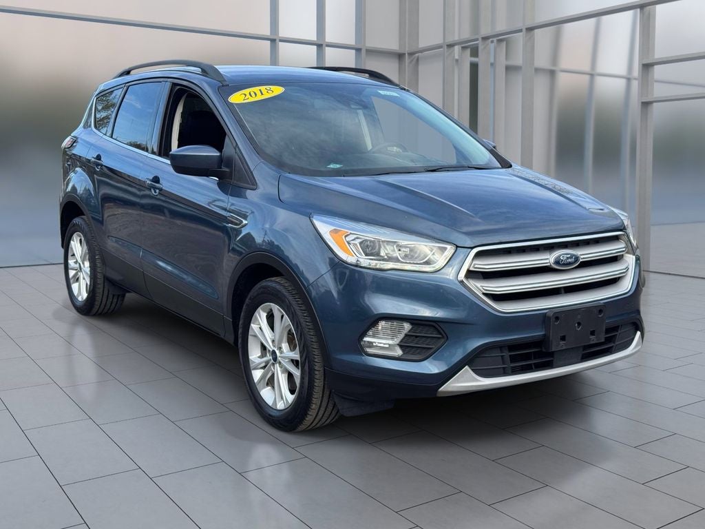 Used 2018 Ford Escape SEL with VIN 1FMCU9HD7JUC43629 for sale in Riverhead, NY