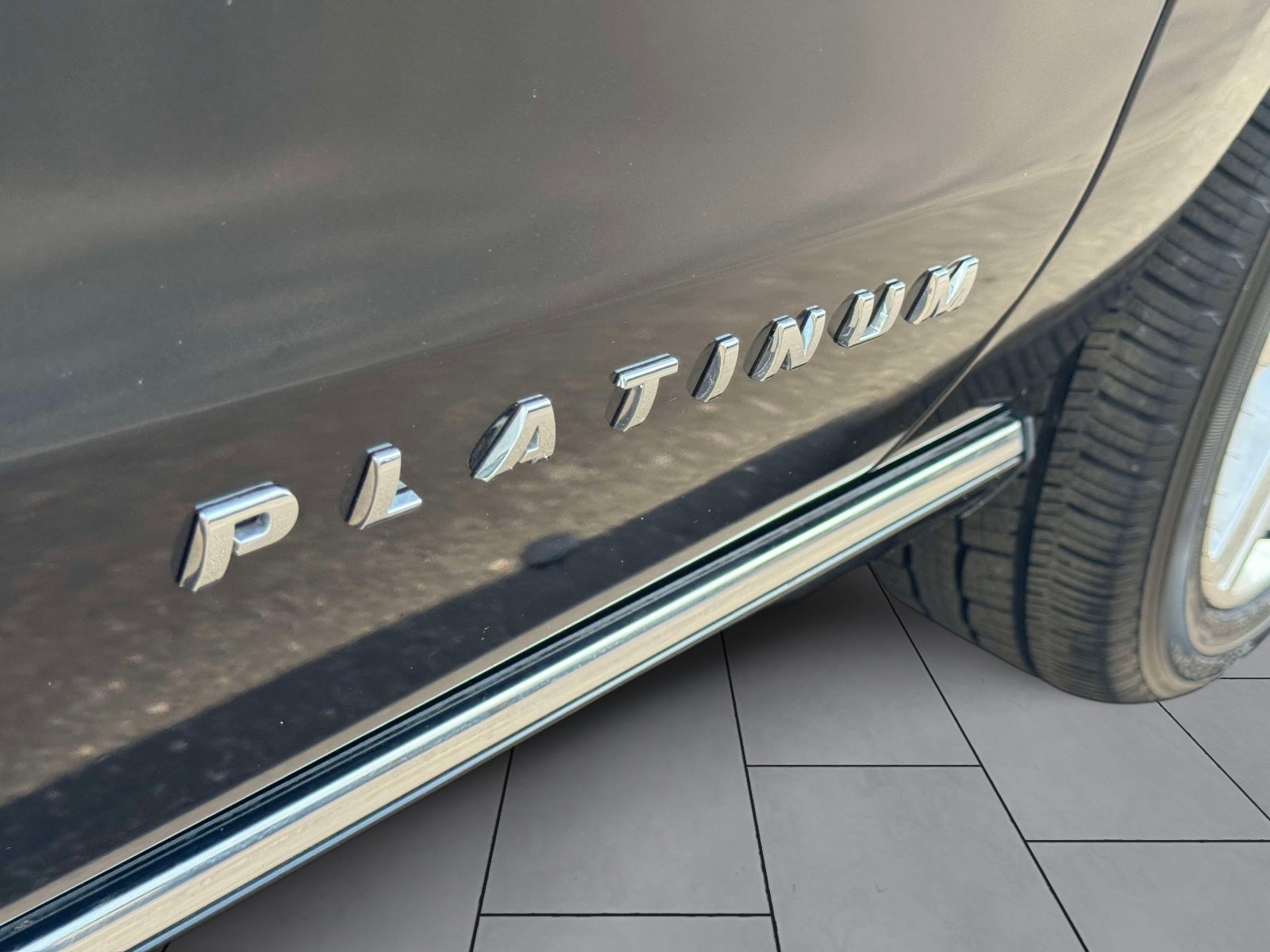 2024 Ford Expedition Platinum