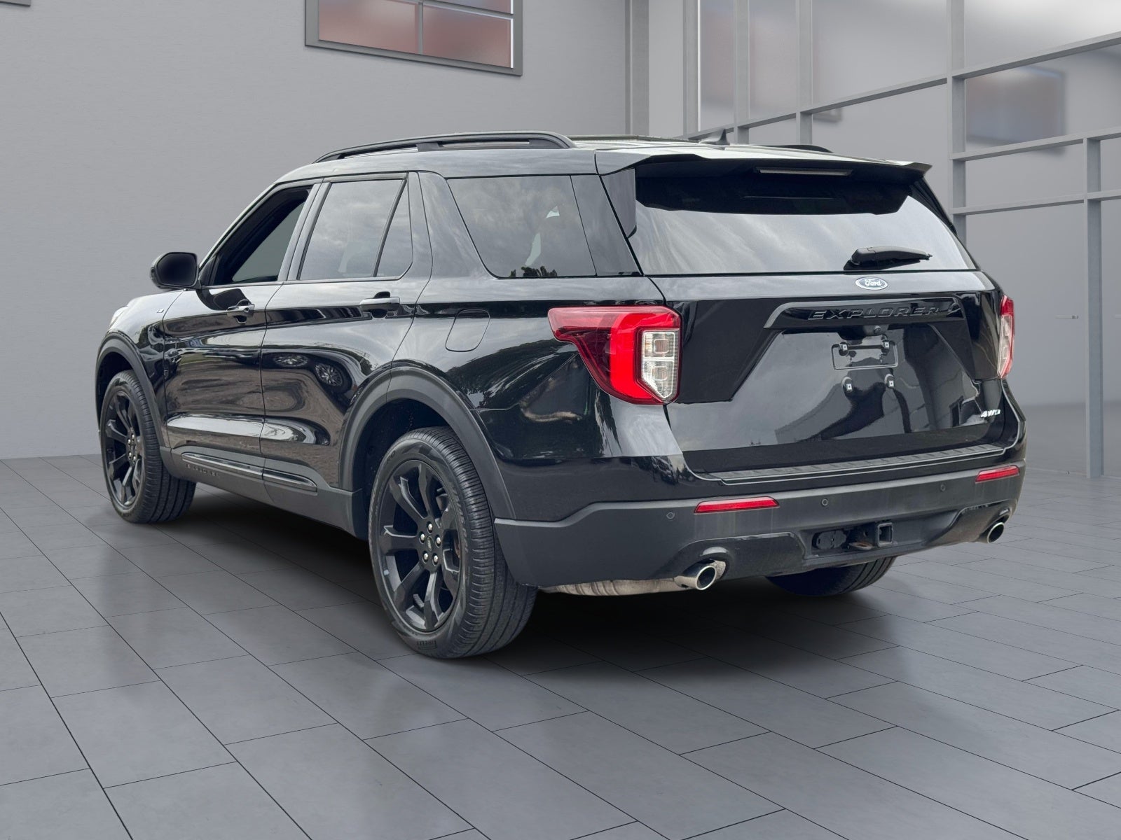 2023 Ford Explorer ST-Line