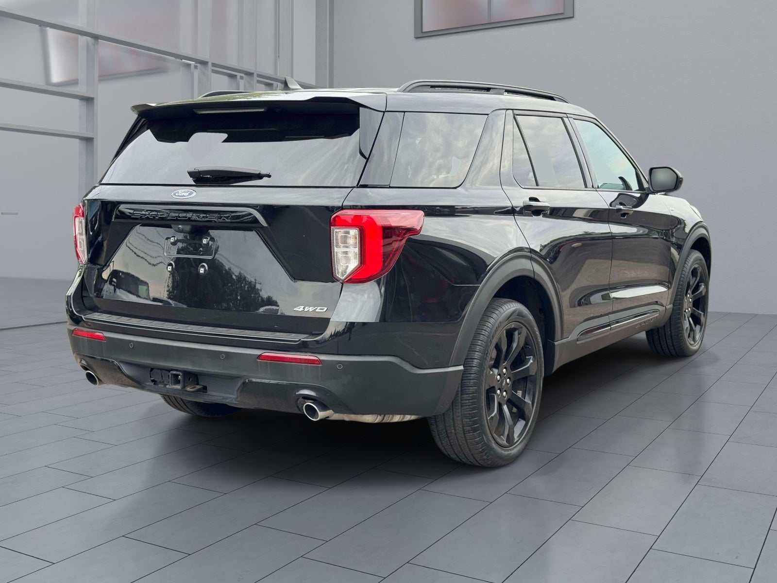 2023 Ford Explorer ST-Line