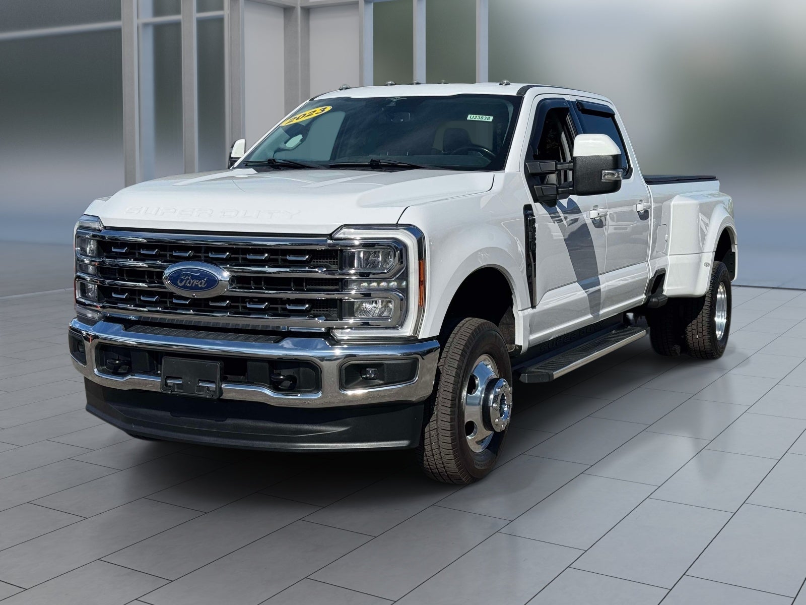 2023 Ford F-350SD Lariat DRW