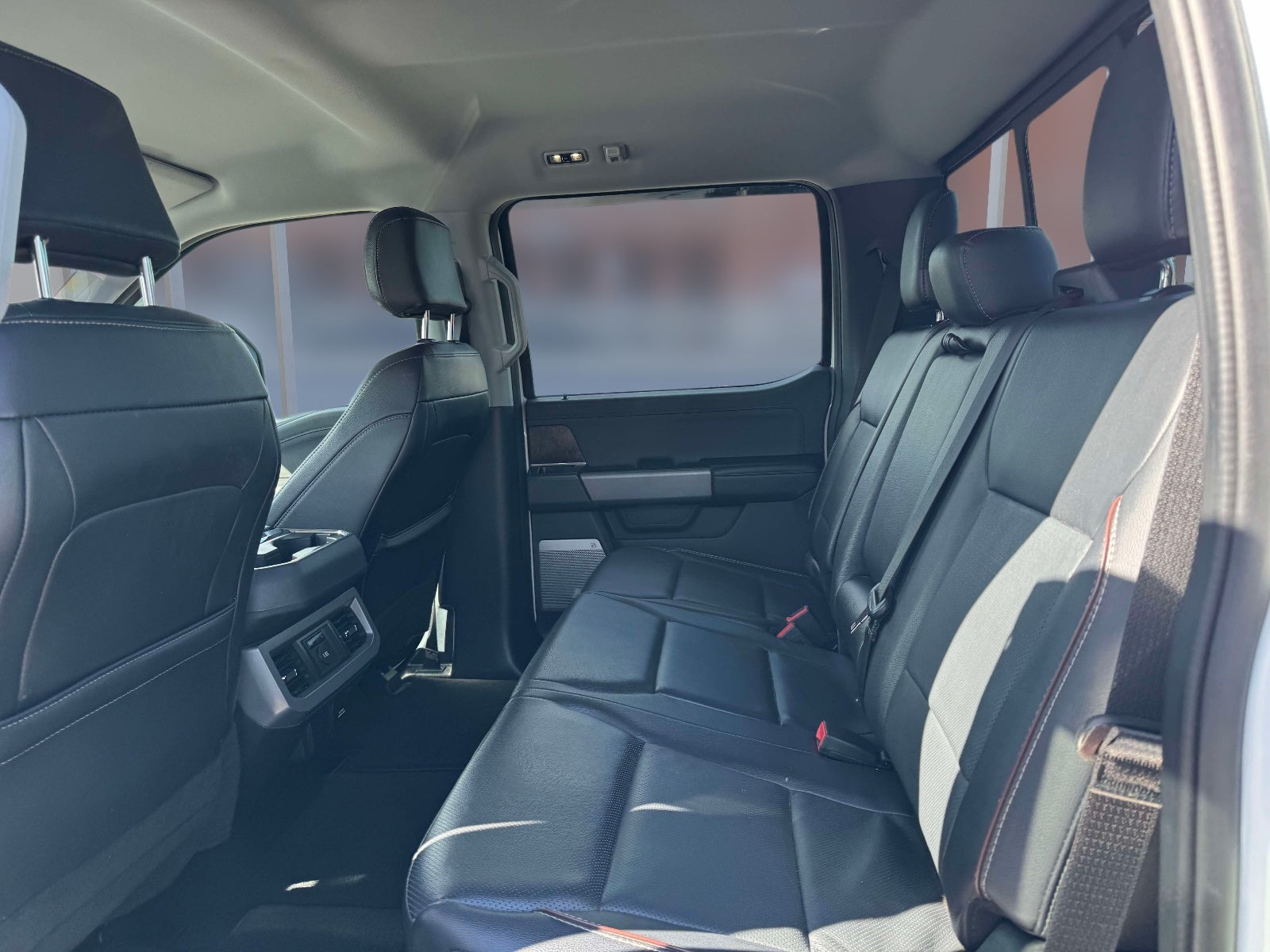 2023 Ford F-350SD Lariat DRW