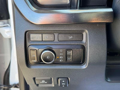 2023 Ford F-350SD Lariat DRW