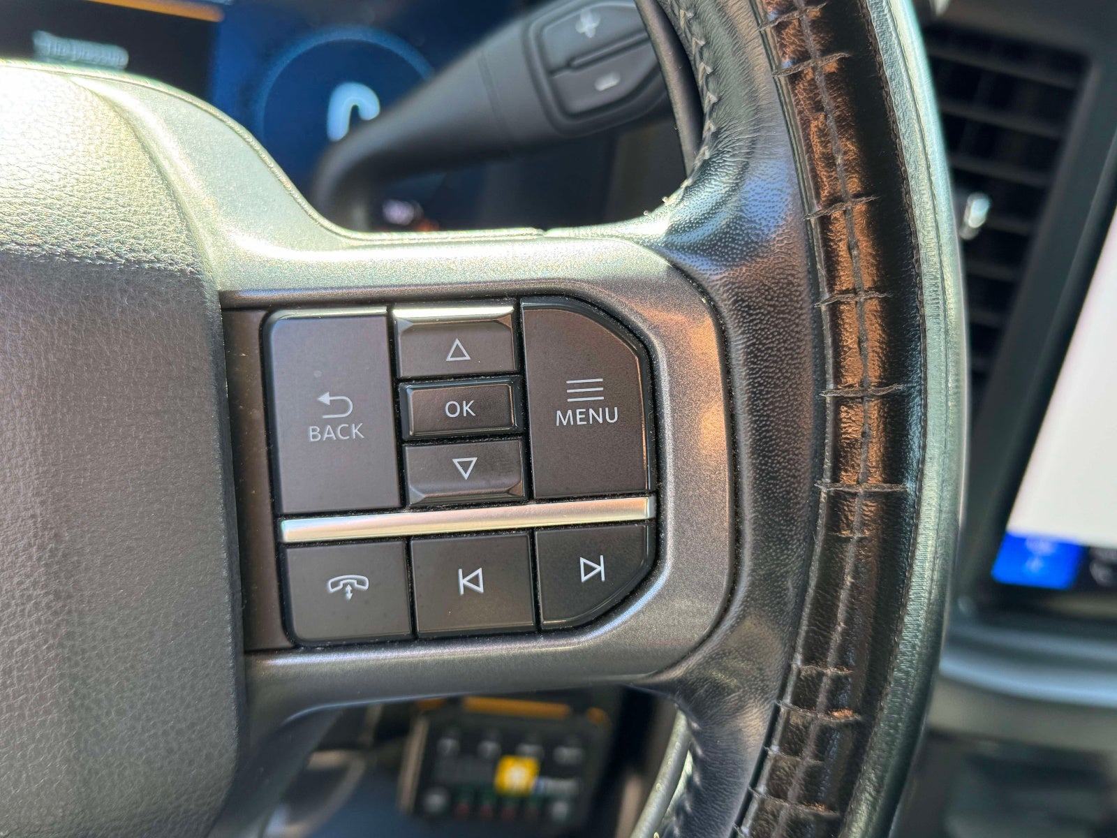 2023 Ford F-350SD Lariat DRW