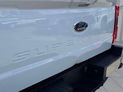 2023 Ford F-350SD Lariat DRW