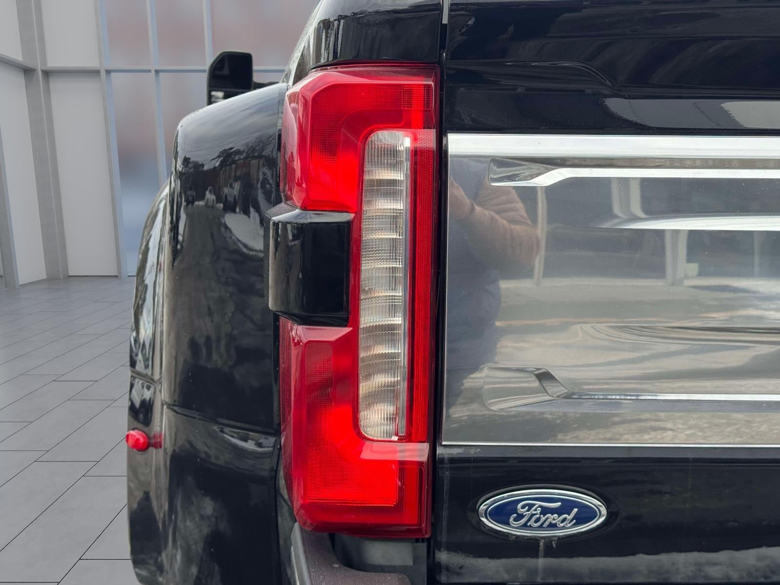 2023 Ford F-450SD King Ranch DRW