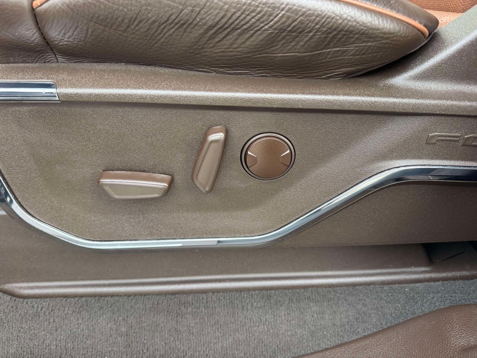 2023 Ford F-450SD King Ranch DRW